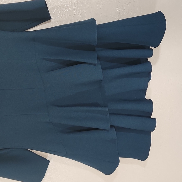 Eliza J Green 2 Ruffled Layers Shift Dress SZ 12 - Picture 6 of 8